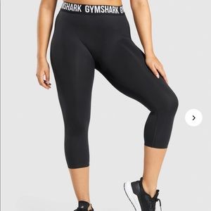 Size medium black Gymshark leggings
